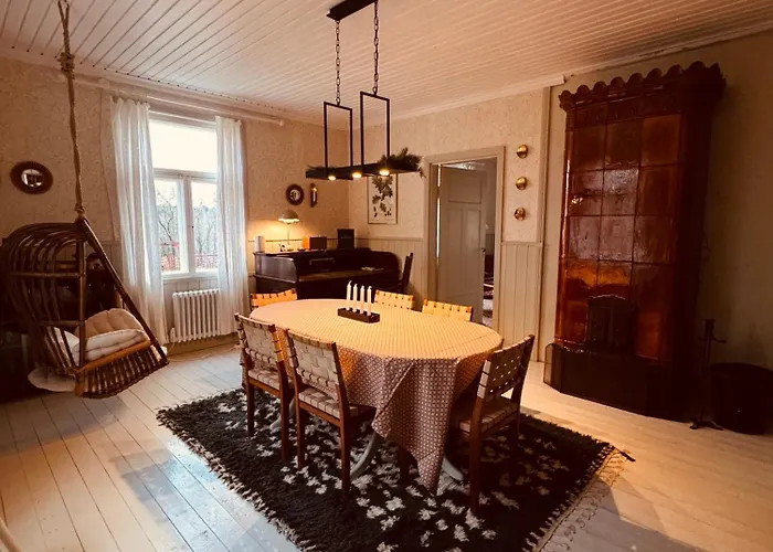 Torp Solbacka Ferienhaus *